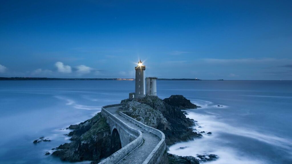 cropped Αξίες e1759913796871